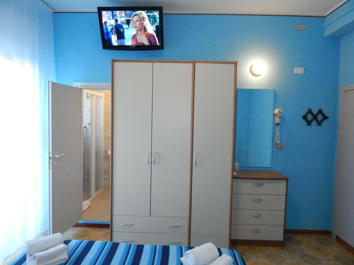 Hotel Vera Річчоне Екстер'єр фото